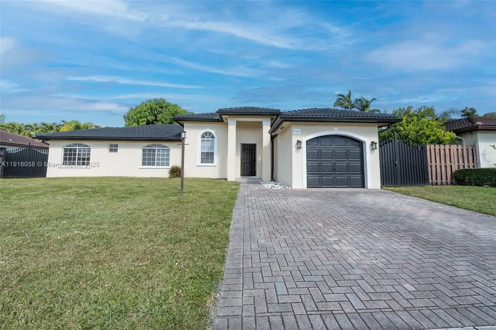 3 bedroom 2 bath Residential Lease for rent at 15461 170TH TER, Miami FL 33187