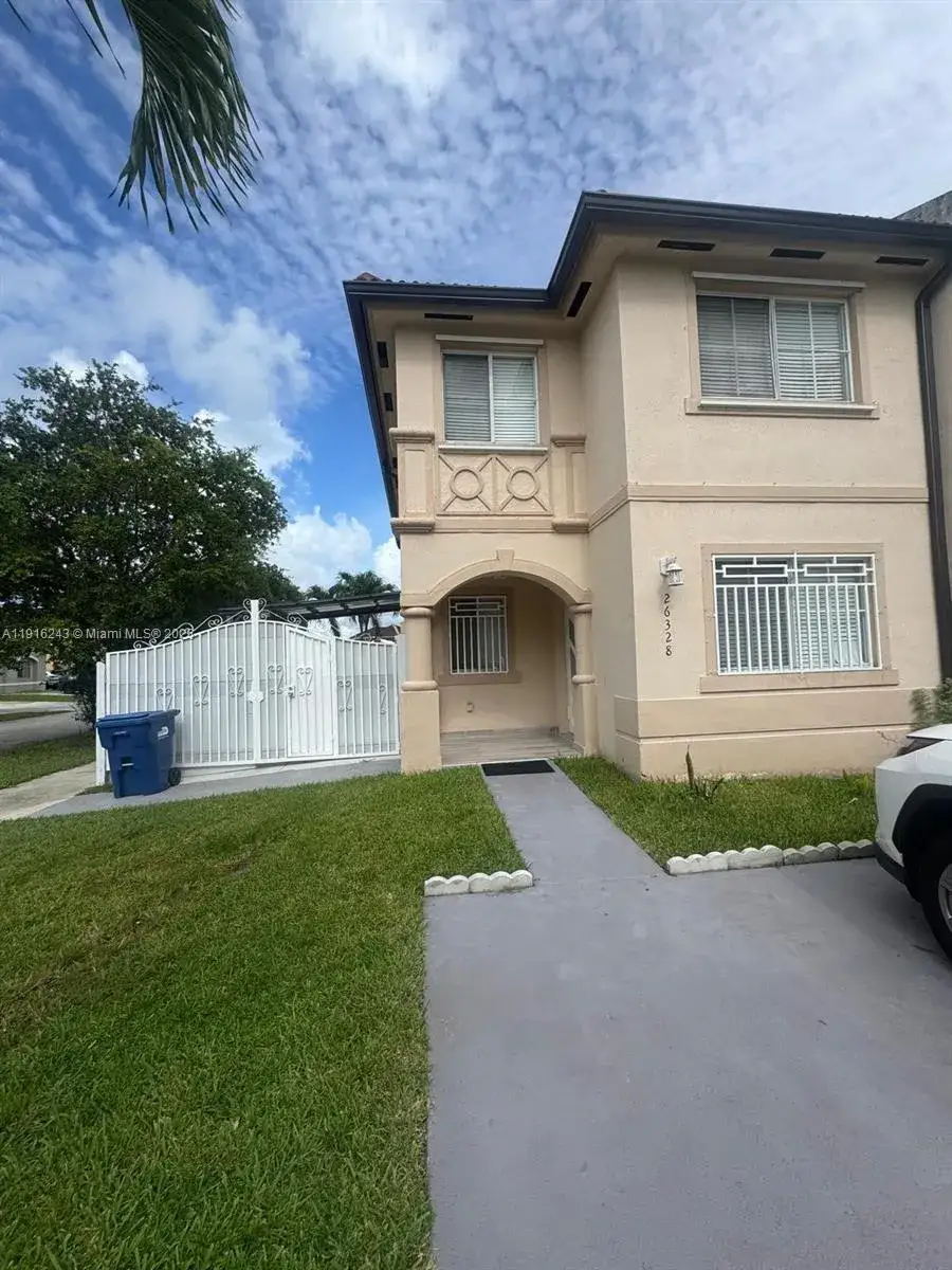 3 bedroom 2 bath Residential for sale at 26328 SW 135th Pl, Homestead FL 33032