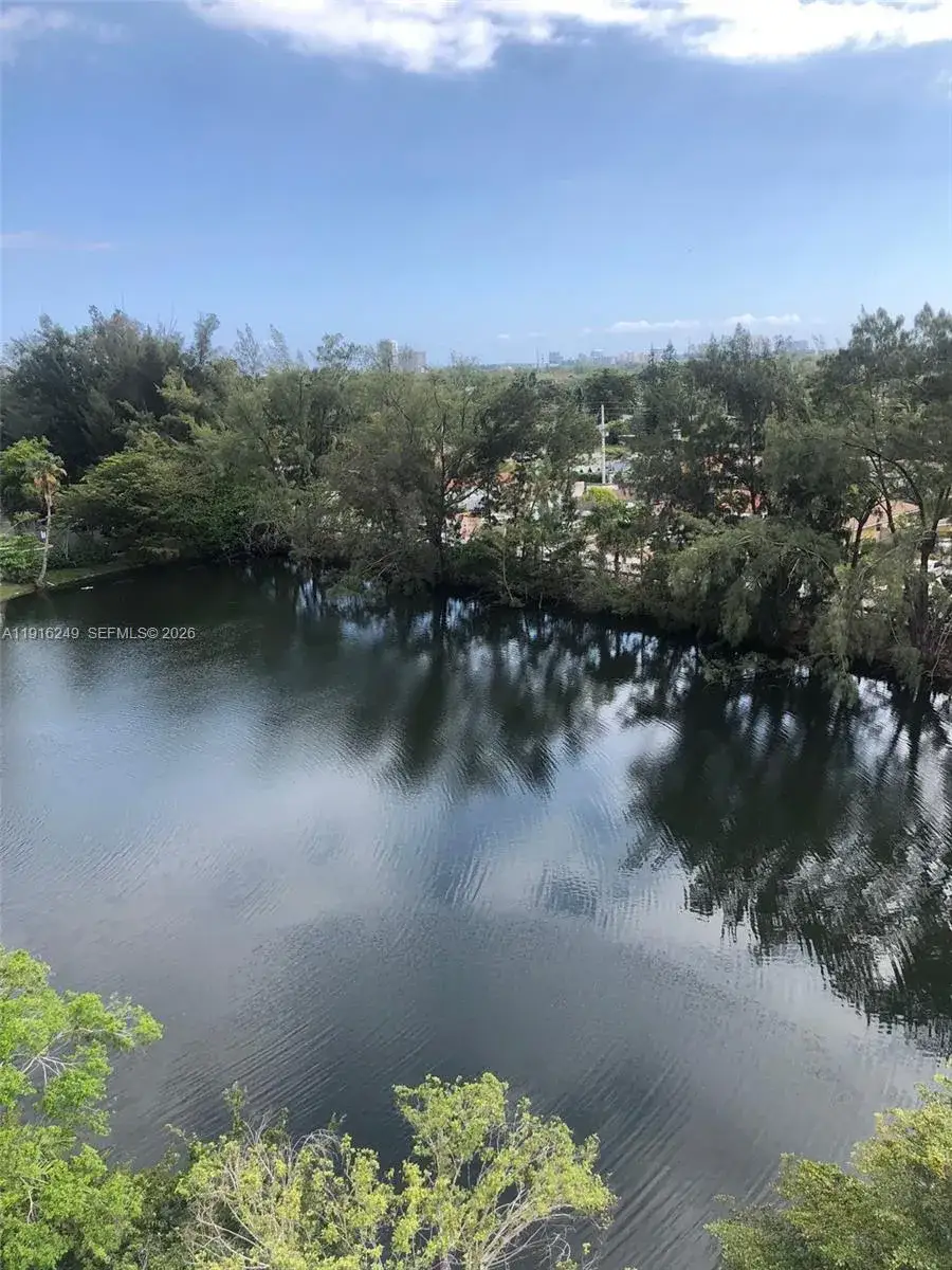 2 bedroom 2 bath Residential Lease for rent at 1200 NE Miami Gardens Dr # 820W, Miami FL 33179