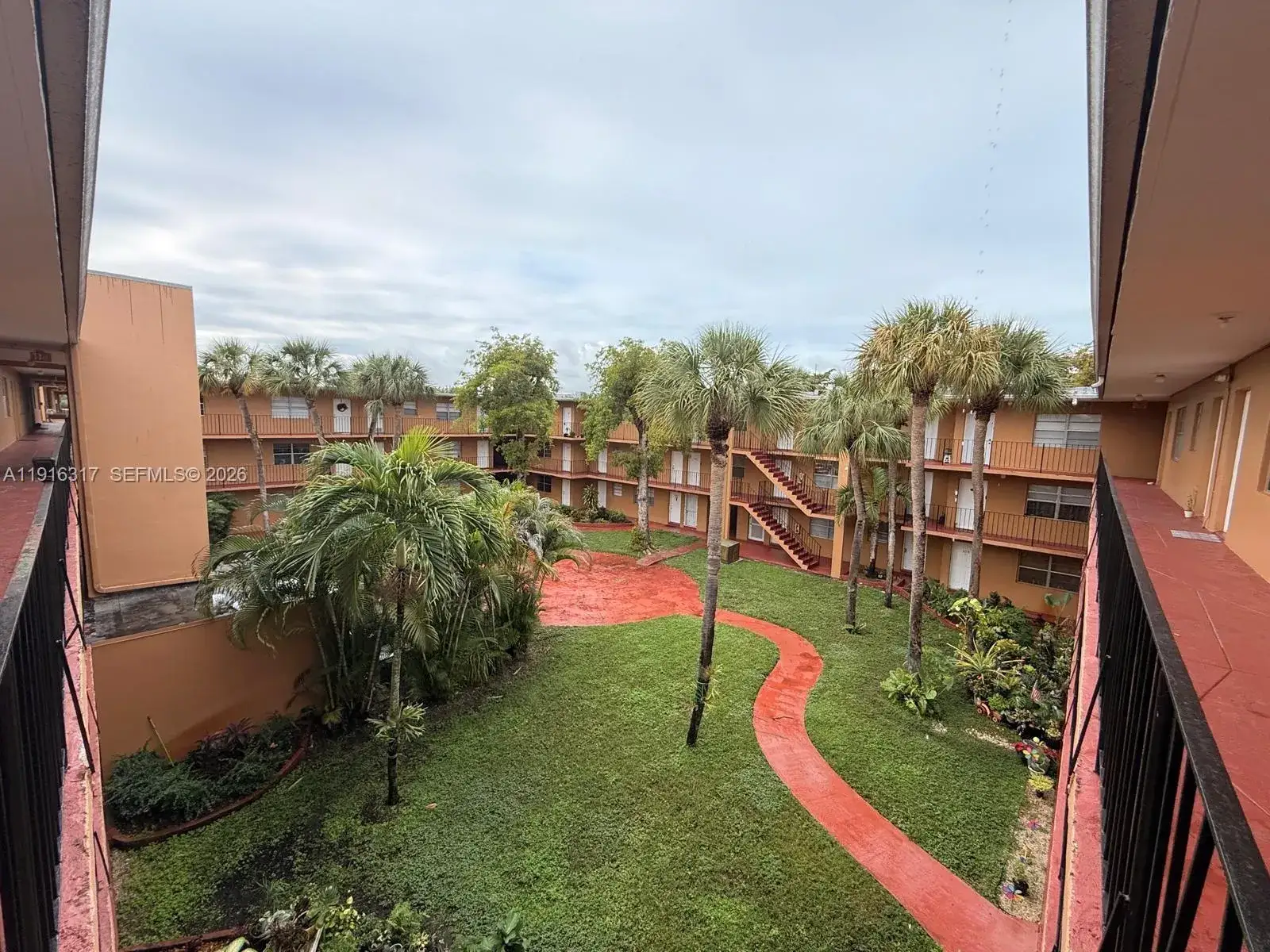 1 bedroom 1 bath Residential Lease for rent at 1280 W 54th St # 316b, Hialeah FL 33012