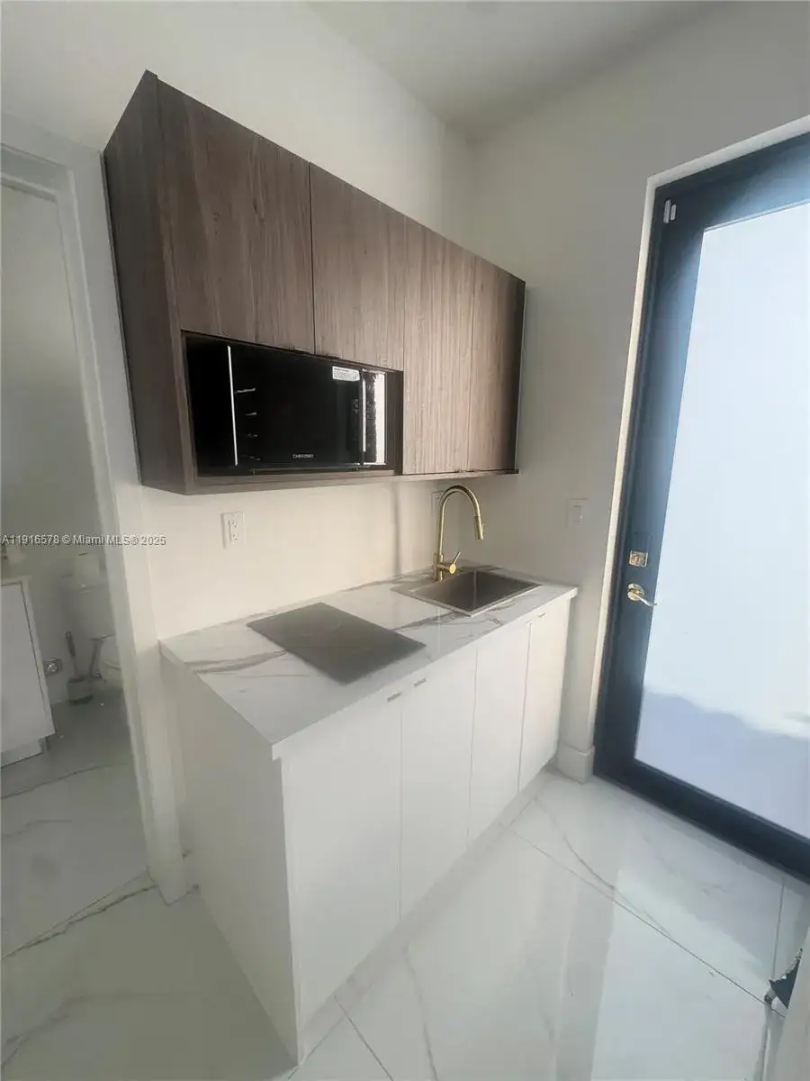 1 bedroom 1 bath Residential Lease for rent at 22712 SW 129th Ave # 1, Miami FL 33170