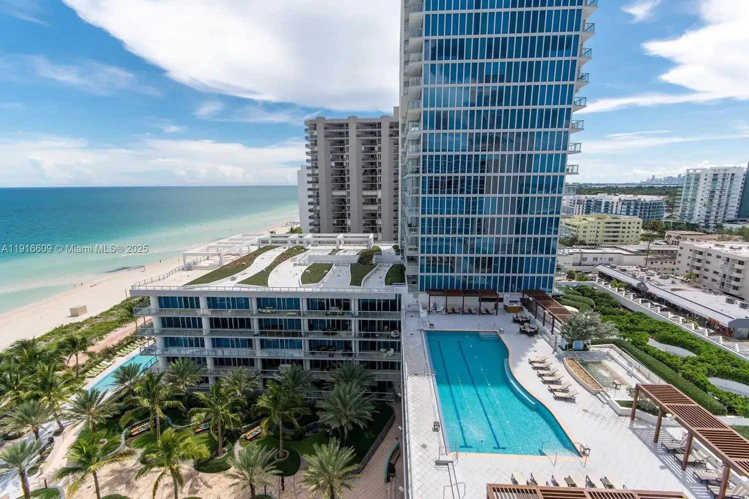2 bedroom 2 bath Residential for sale at 6801 Collins Ave, Miami Beach FL 33141