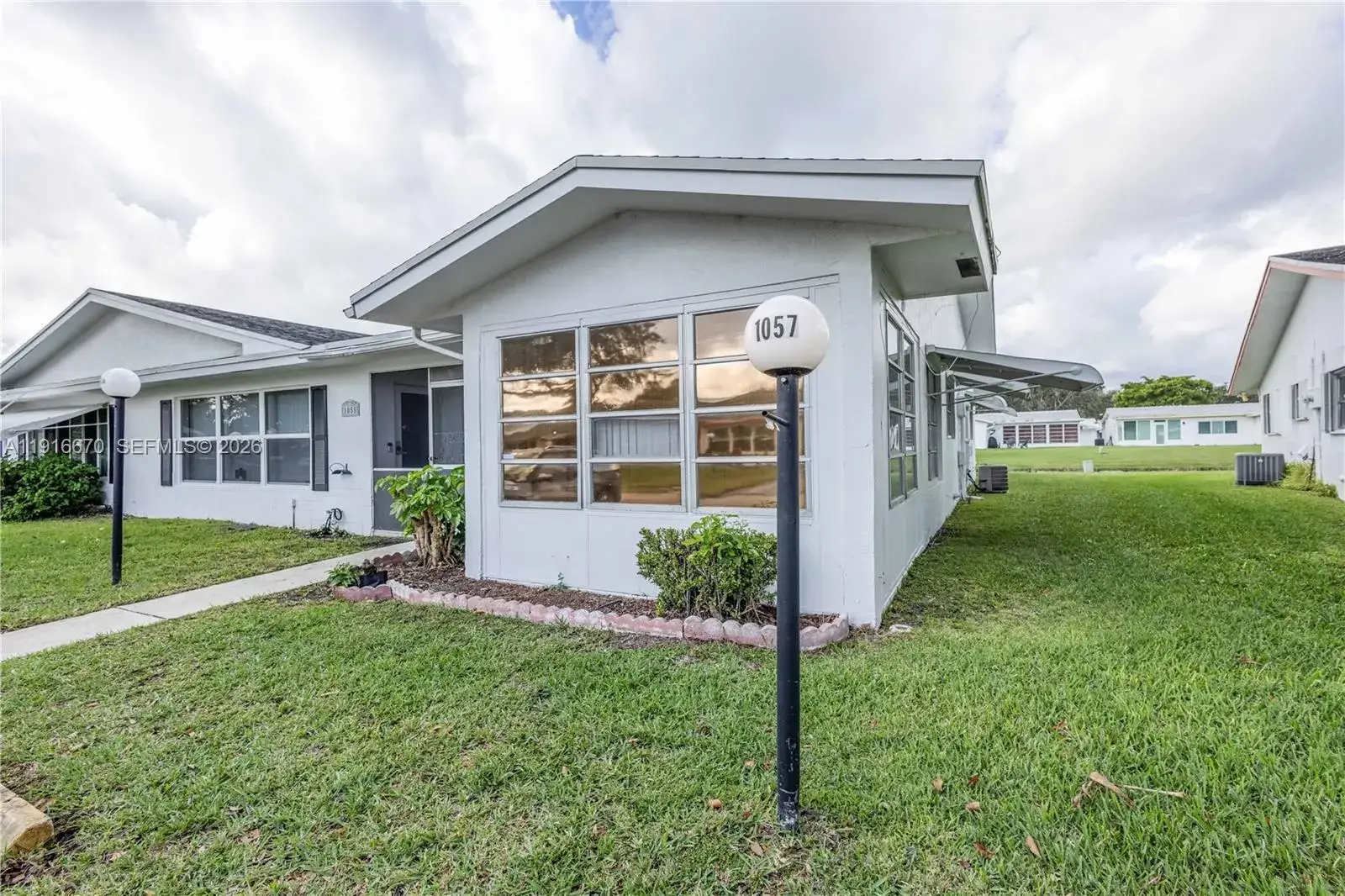 2 bedroom 2 bath Residential Lease for rent at 1057 NW 88th Ave # D91, Plantation FL 33322