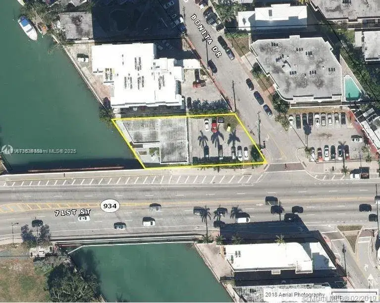 Commercial Land for sale at 7110 Bonita Dr, Miami Beach FL 33141