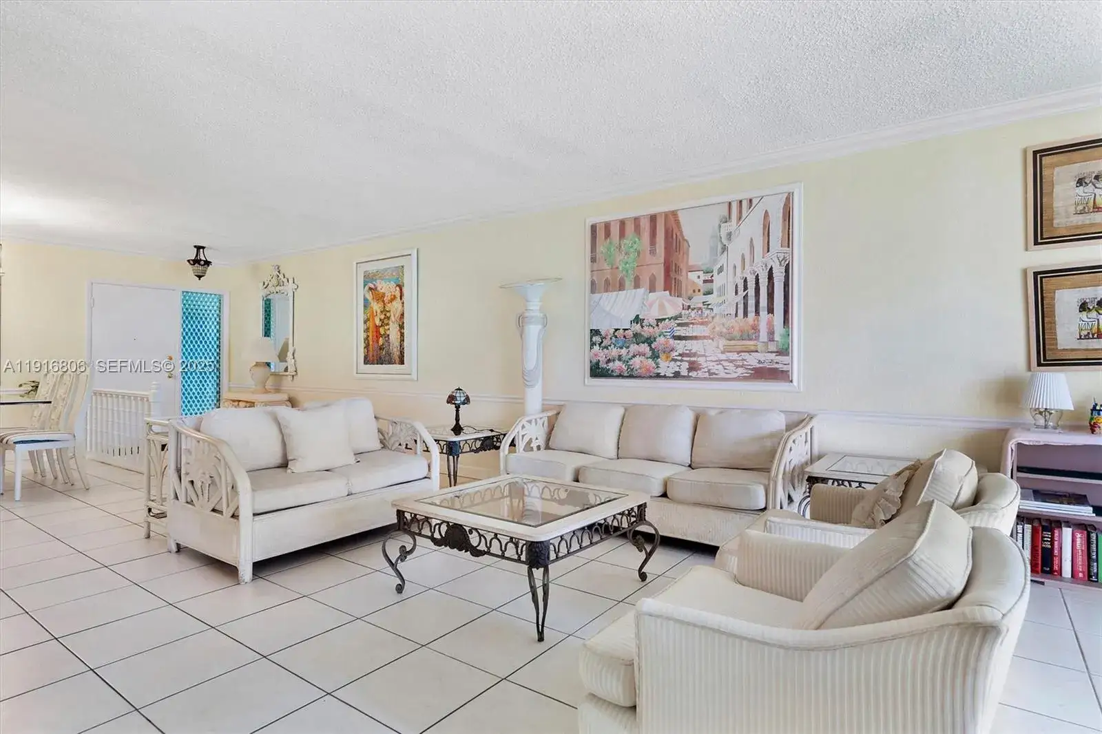 2 bedroom 2 bath Residential Lease for rent at 1700 NE 191st St # 110, Miami FL 33179