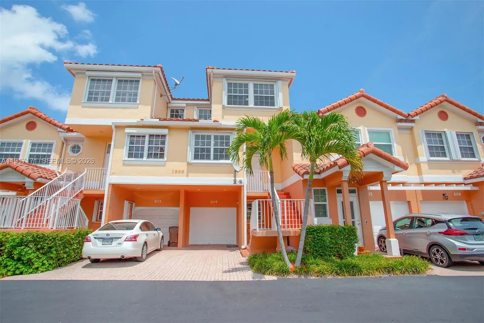 3 bedroom 3 bath Residential for sale at 1998 NE 7th St # 104, Deerfield Beach FL 33441