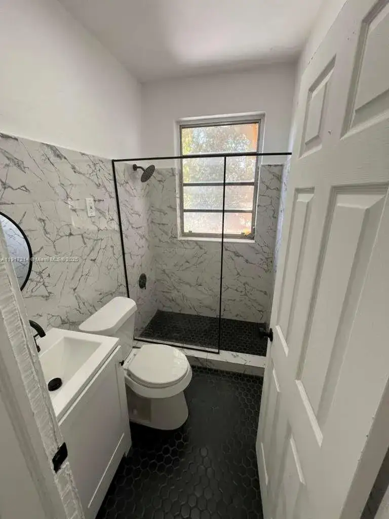 2 bedroom 1 bath Residential Lease for rent at 1560 SW 5th St # 11, Miami FL 33135