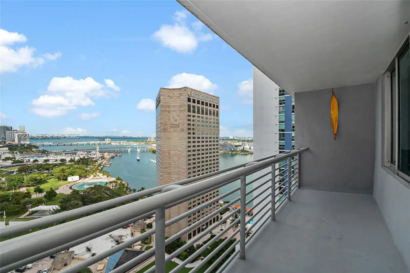 1 bedroom 1 bath Residential for sale at 325 S Biscayne Blvd # 2918, Miami FL 33131