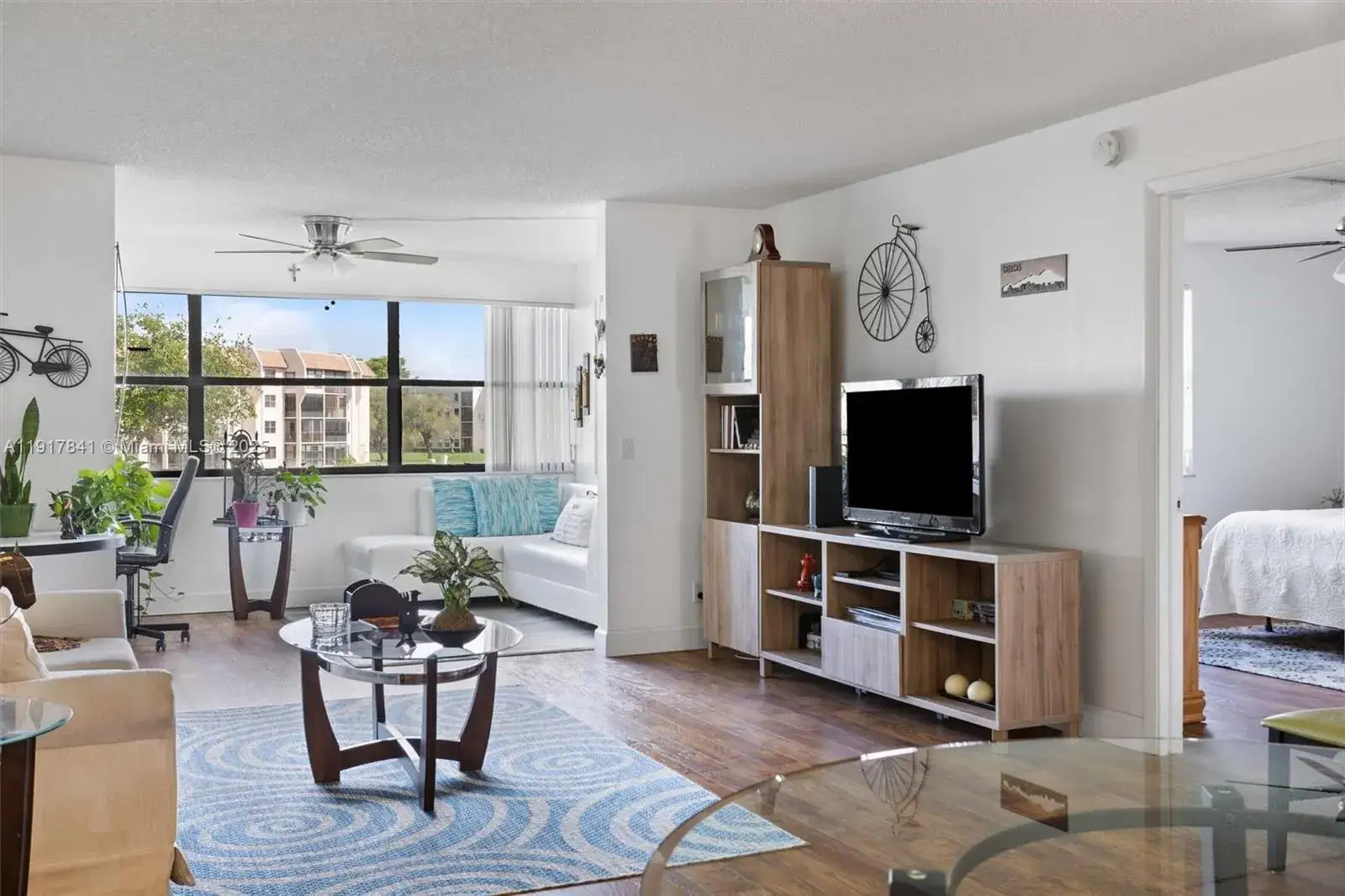 2 bedroom 2 bath Residential for sale at 10207 Sunrise Lakes Blvd # 203, Sunrise FL 33322