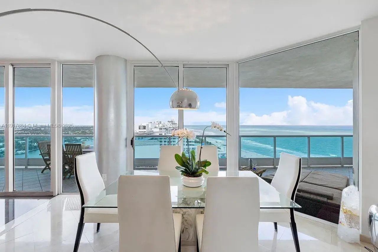 2 bedroom 2 bath Residential for sale at 5025 Collins Ave # 1907, Miami Beach FL 33140