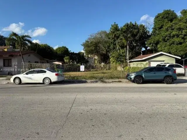 Commercial Land for sale at 1121 NW 2nd St, Miami FL 33128