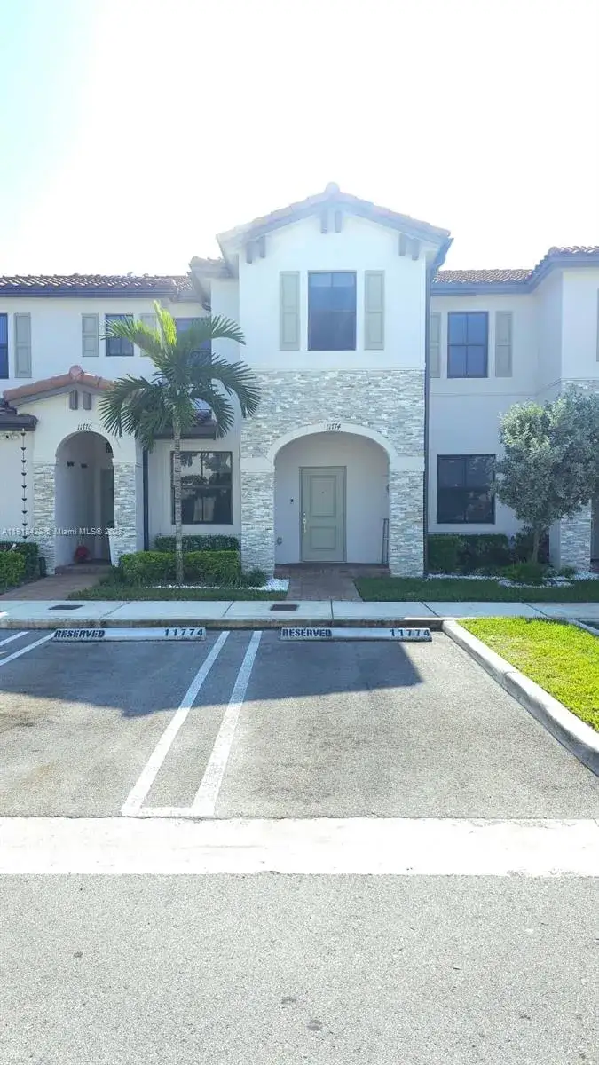 3 bedroom 2 bath Residential for sale at 11774 SW 246th Ln, Homestead FL 33032