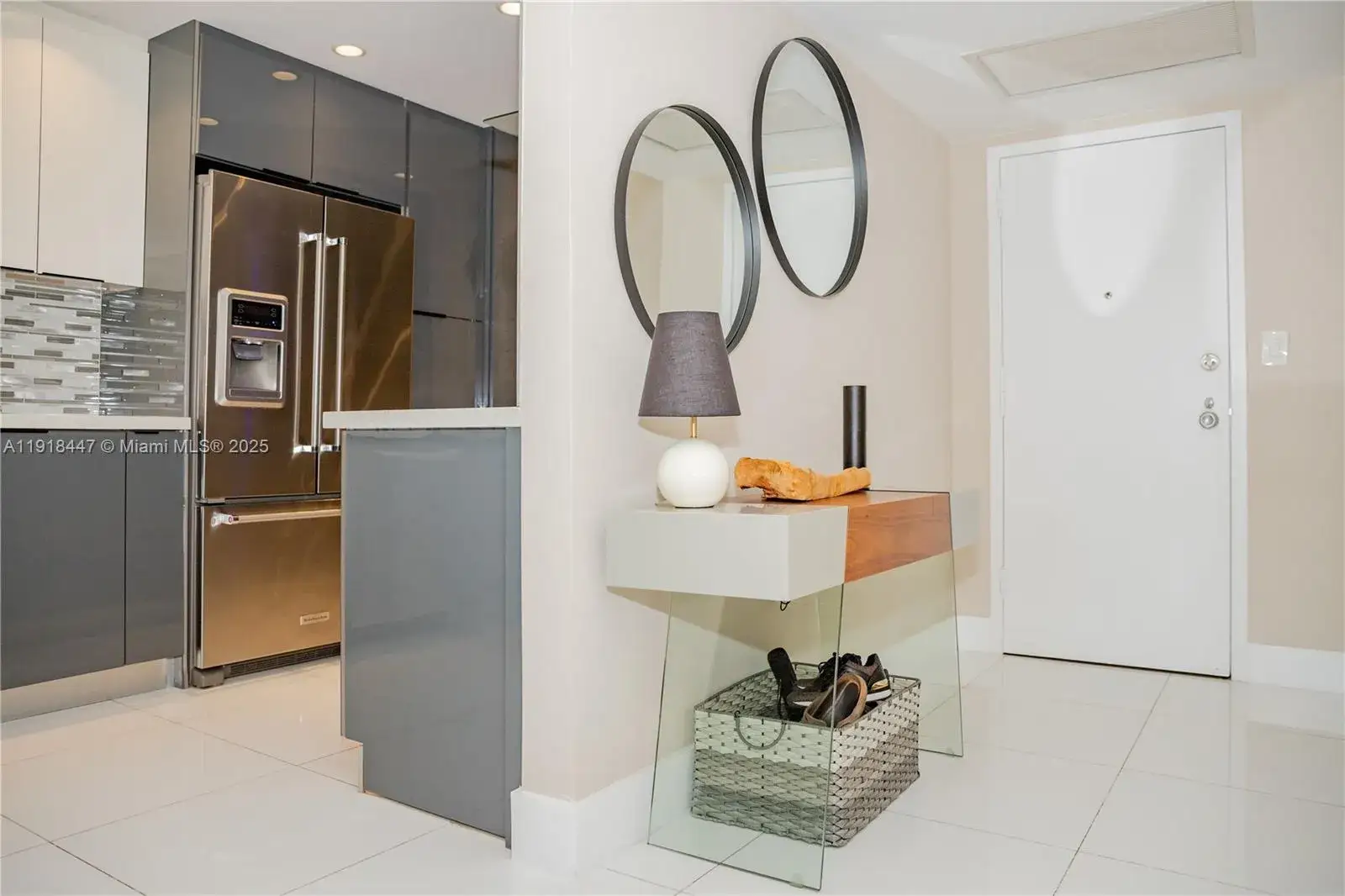 2 bedroom 2 bath Residential Lease for rent at 3375 N Country Club Dr # 205, Aventura FL 33180