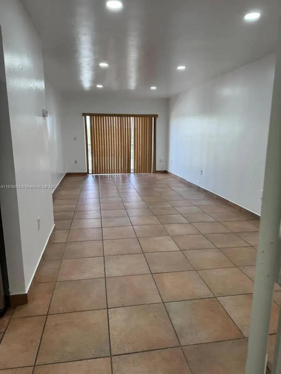 2 bedroom 2 bath Residential Lease for rent at 5731 NW 37th St # 407, Virginia Gardens FL 33166
