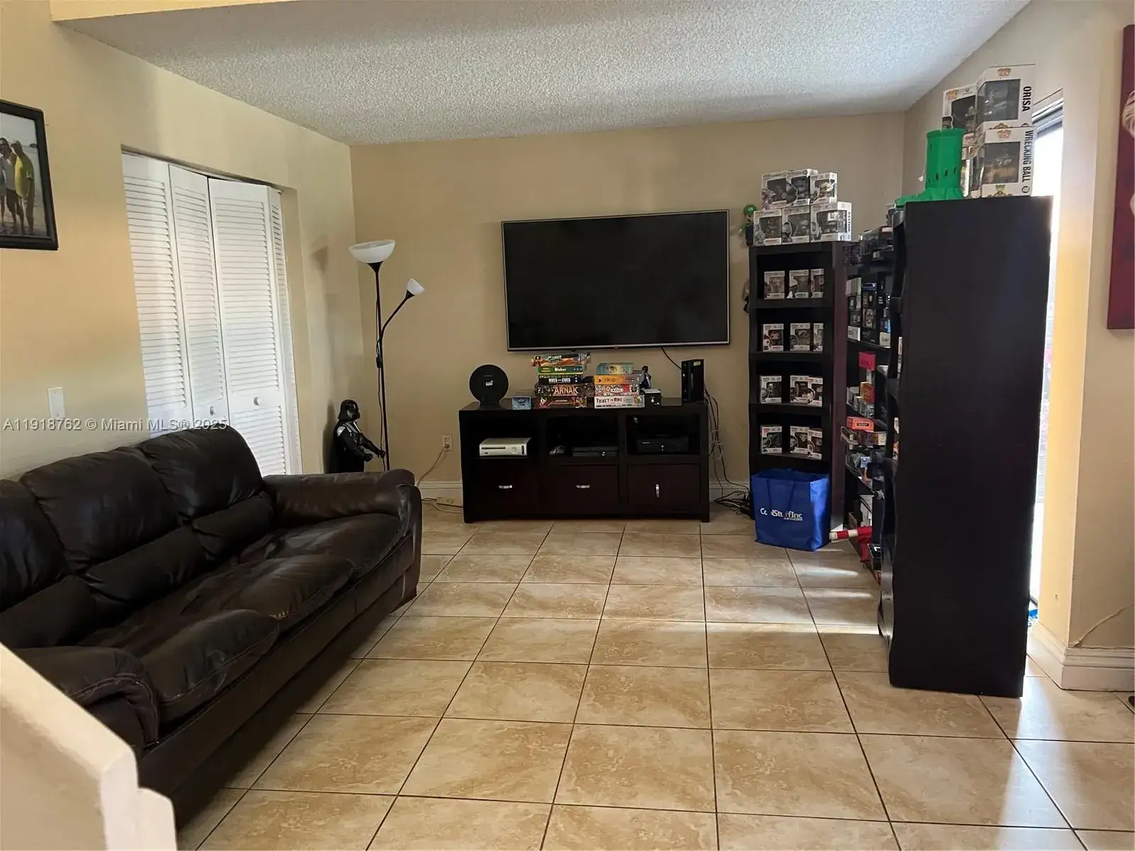 3 bedroom 2 bath Residential for sale at 4900 SW 149th Ct # 12C, Miami FL 33185