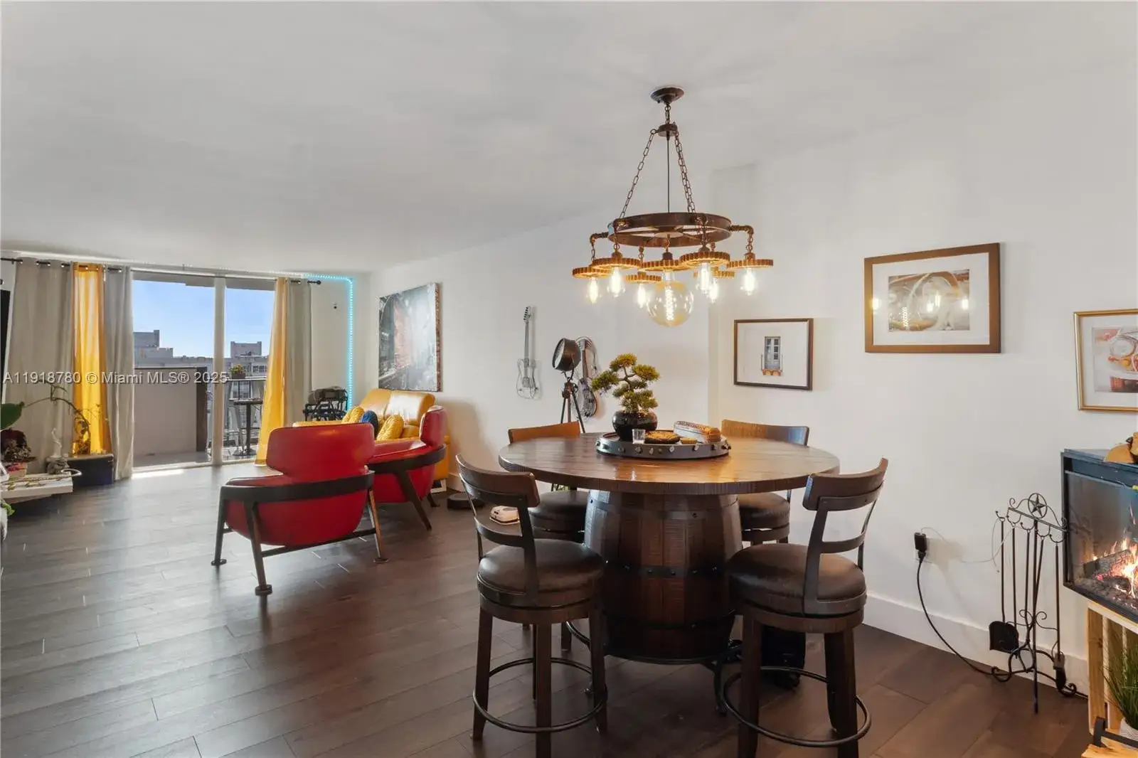 2 bedroom 2 bath Residential for sale at 2780 NE 183rd St # 2114, Aventura FL 33160