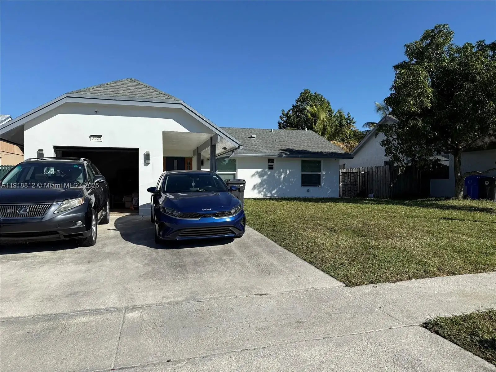 3 bedroom 2 bath Residential for sale at 7523 SW 7th Pl, North Lauderdale FL 33068