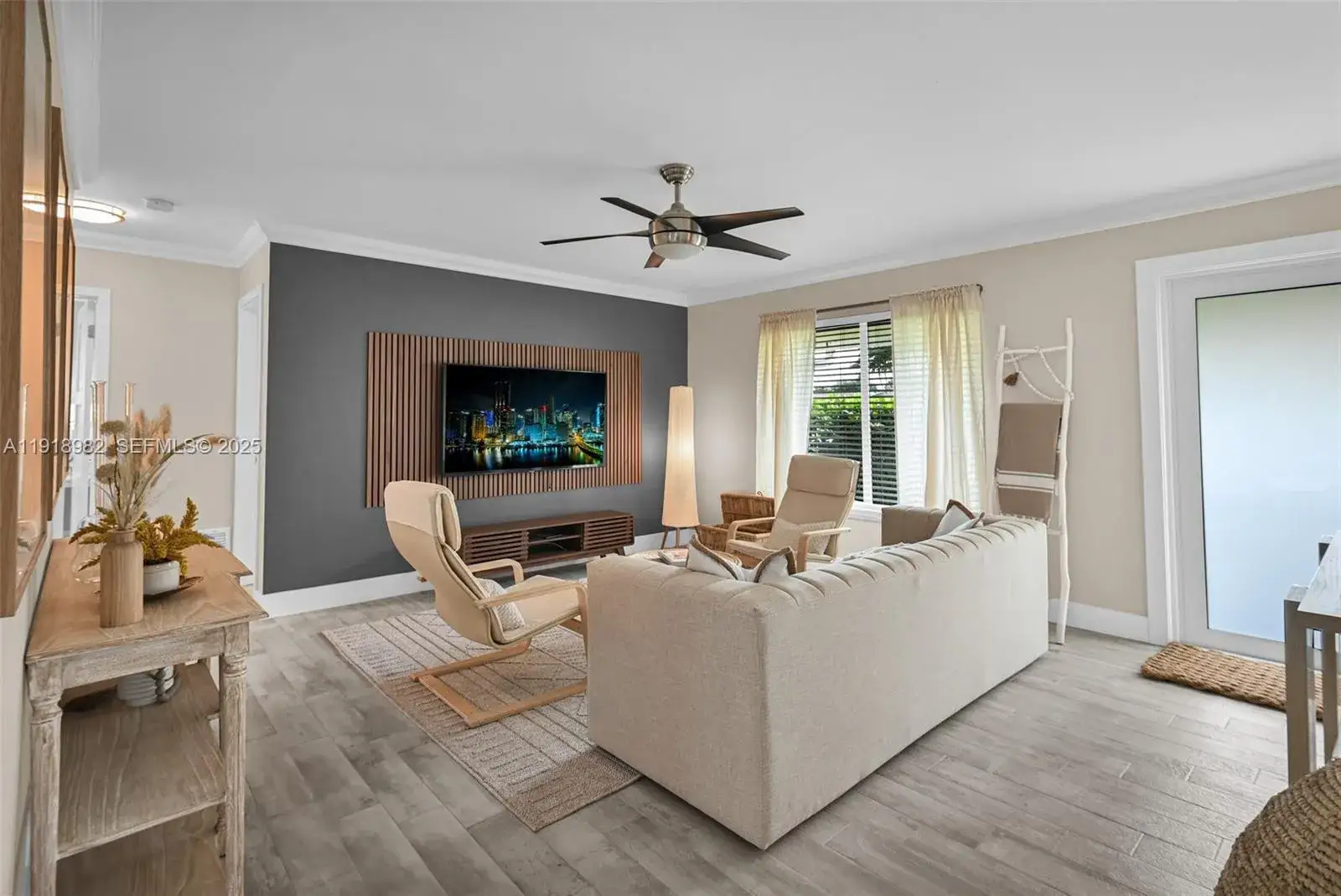 3 bedroom 2 bath Residential for sale at 4851 NE 13th Ave, Oakland Park FL 33334