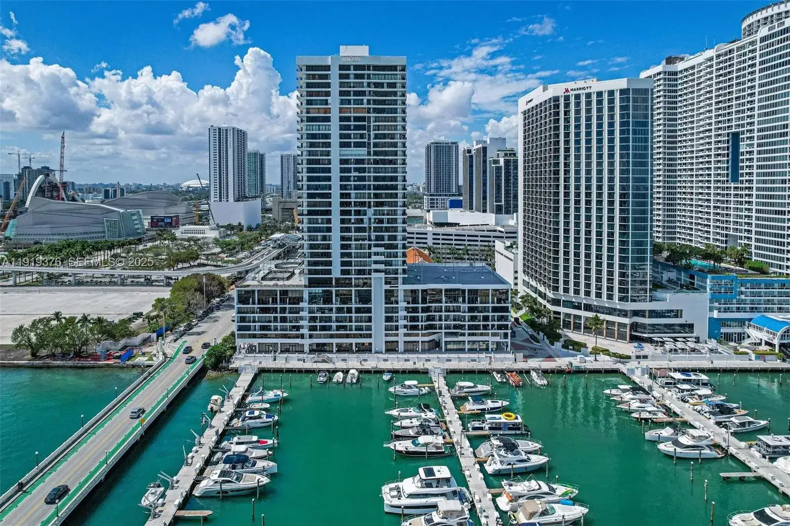 1 bedroom 1 bath Residential for sale at 555 NE 15th St # 15B, Miami FL 33132