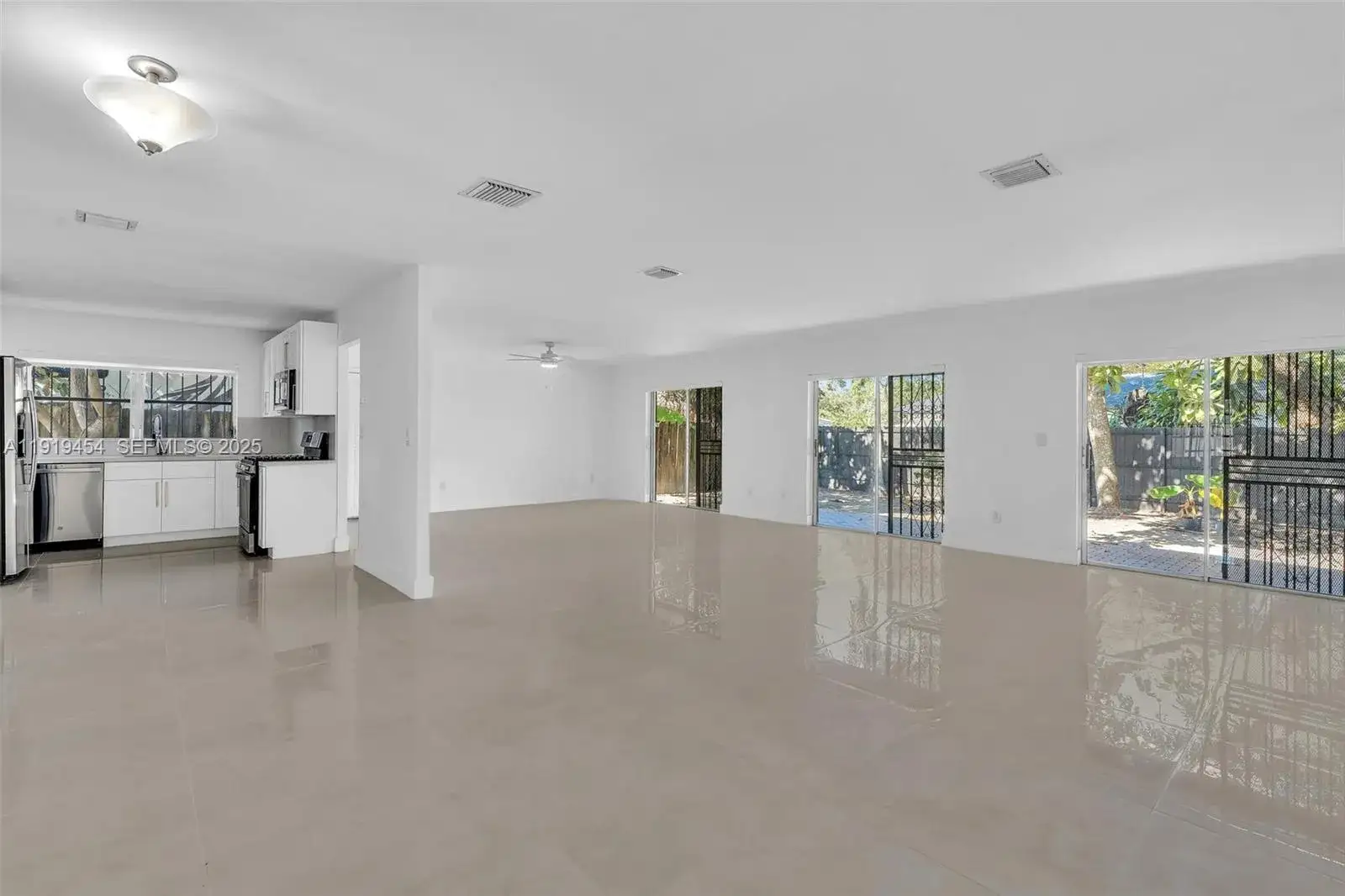 3 bedroom 2 bath Residential Lease for rent at 13011 SW 80th St, Miami FL 33183
