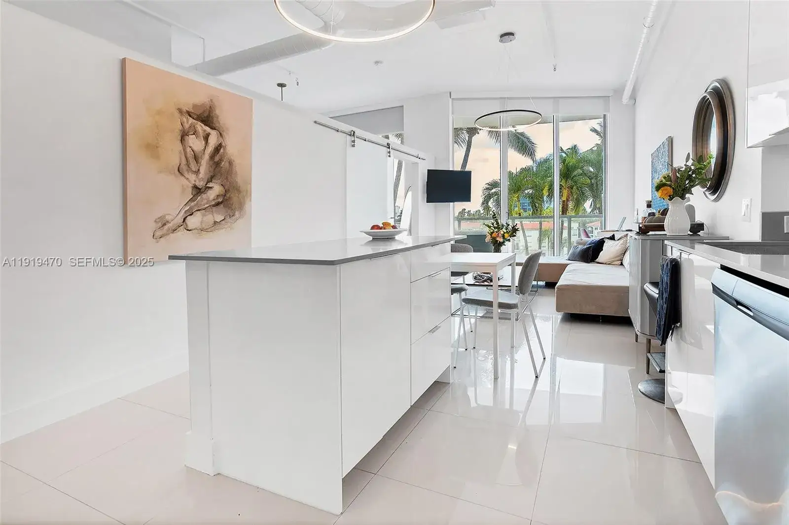 2 bedroom 2 bath Residential Lease for rent at 3029 NE 188th St # 419, Aventura FL 33180