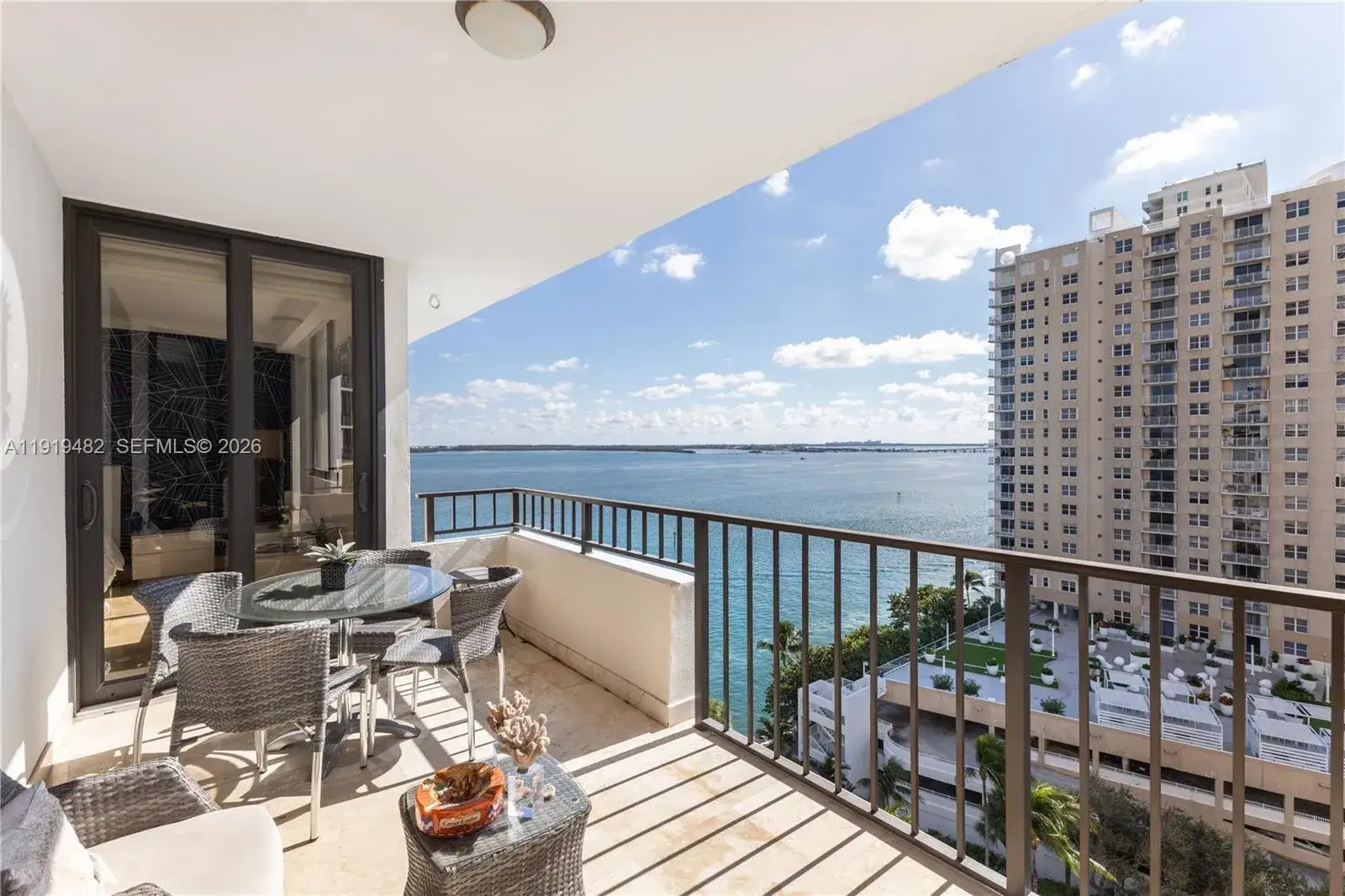 2 bedroom 2 bath Residential for sale at 520 Brickell Key Dr # A1207, Miami FL 33131
