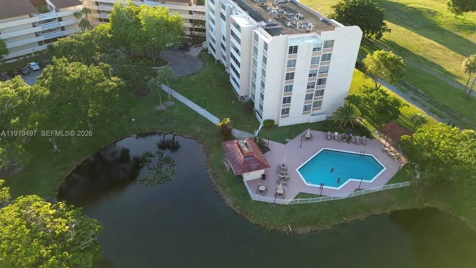 2 bedroom 2 bath Residential for sale at 7051 Environ Blvd # 436, Lauderhill FL 33319