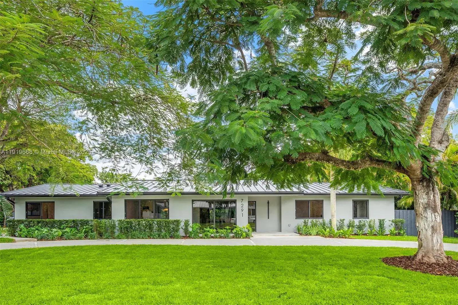 4 bedroom 3 bath Residential for sale at 7291 SW 129th St, Pinecrest FL 33156