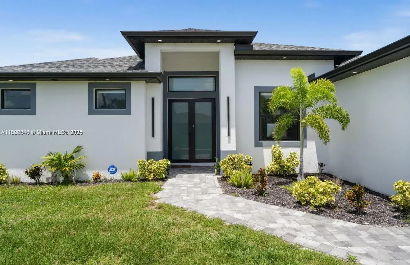 3 bedroom 2 bath Residential for sale at 2522 NW 15TH PL, Cape Coral FL 33993