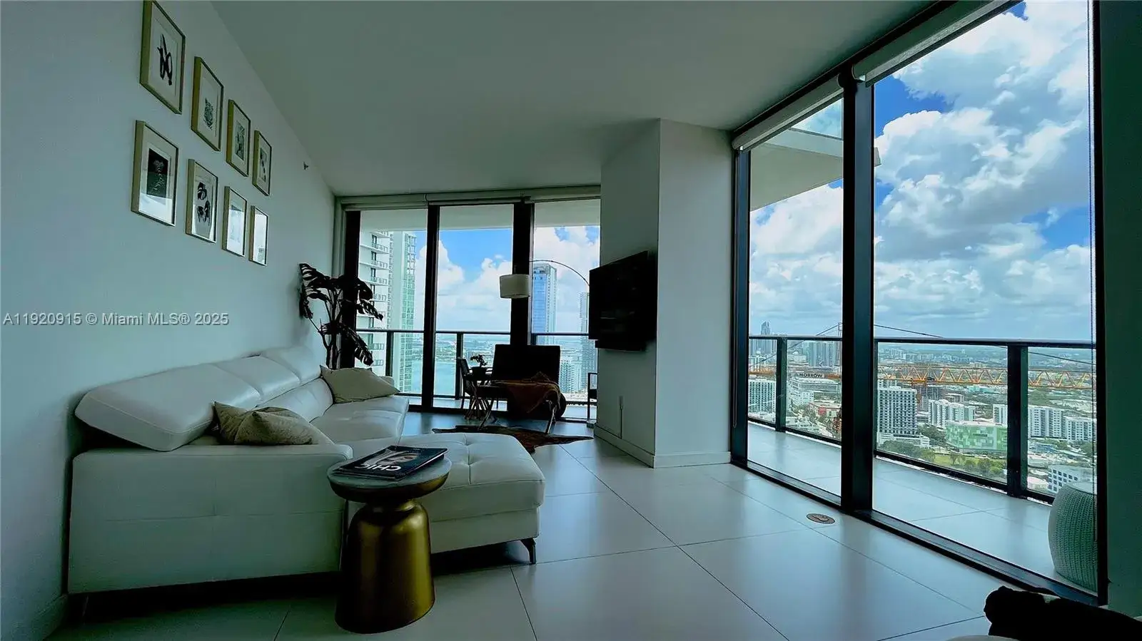 2 bedroom 2 bath Residential for sale at 501 NE 31st St # 3808, Miami FL 33137