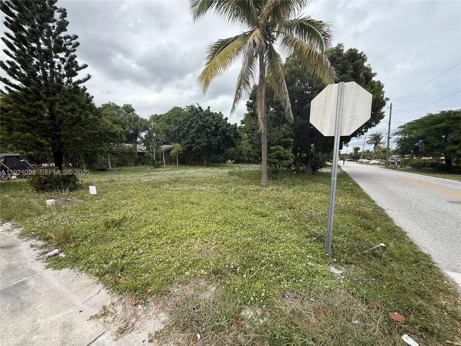Land/Boat Docks for sale at 201 NW 11th St, Pompano Beach FL 33060