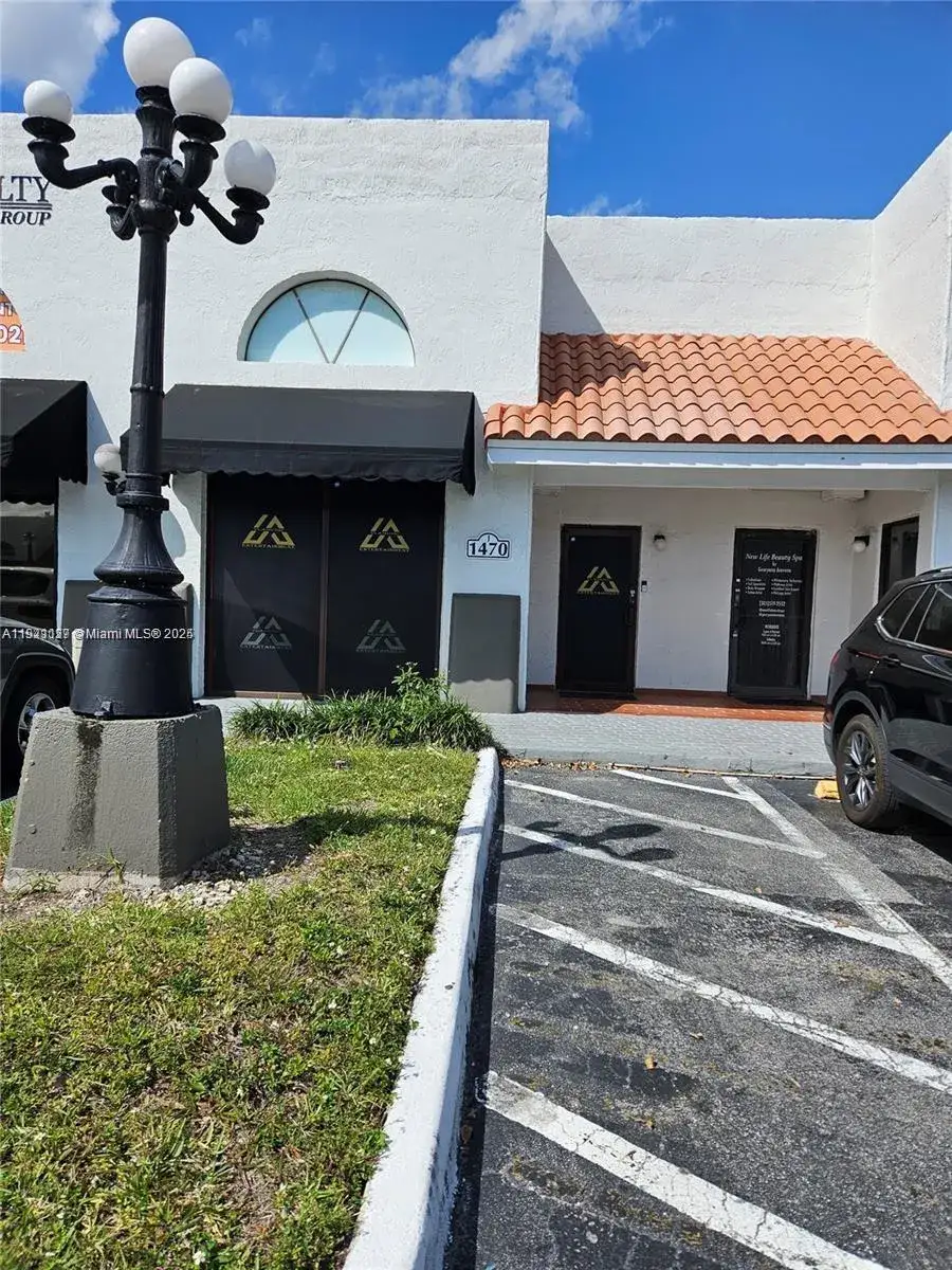 Commercial Sale for sale at 1470 NW 107th Ave # 11J, Sweetwater FL 33172