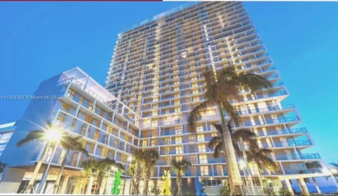 3 bedroom 3 bath Residential for sale at 2000 Metropica Way # 1009, Sunrise FL 33323