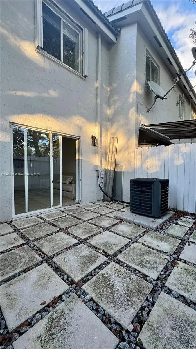 2 bedroom 1 bath Residential Lease for rent at 12124 SW 143rd Ln # 5, Miami FL 33186