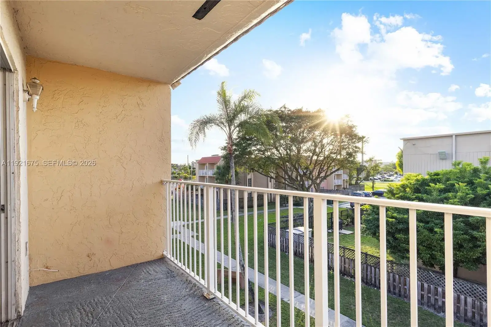 2 bedroom 2 bath Residential for sale at 5102 NW 79th Ave # 304, Doral FL 33166
