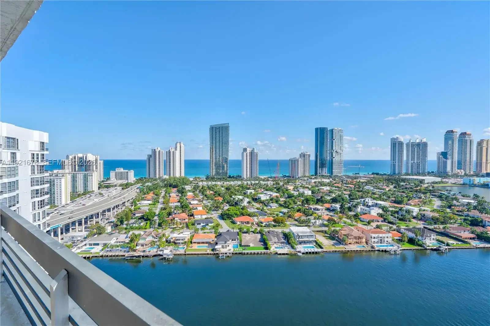 2 bedroom 2 bath Residential for sale at 19101 NE 36th Ct # 3008, Aventura FL 33180