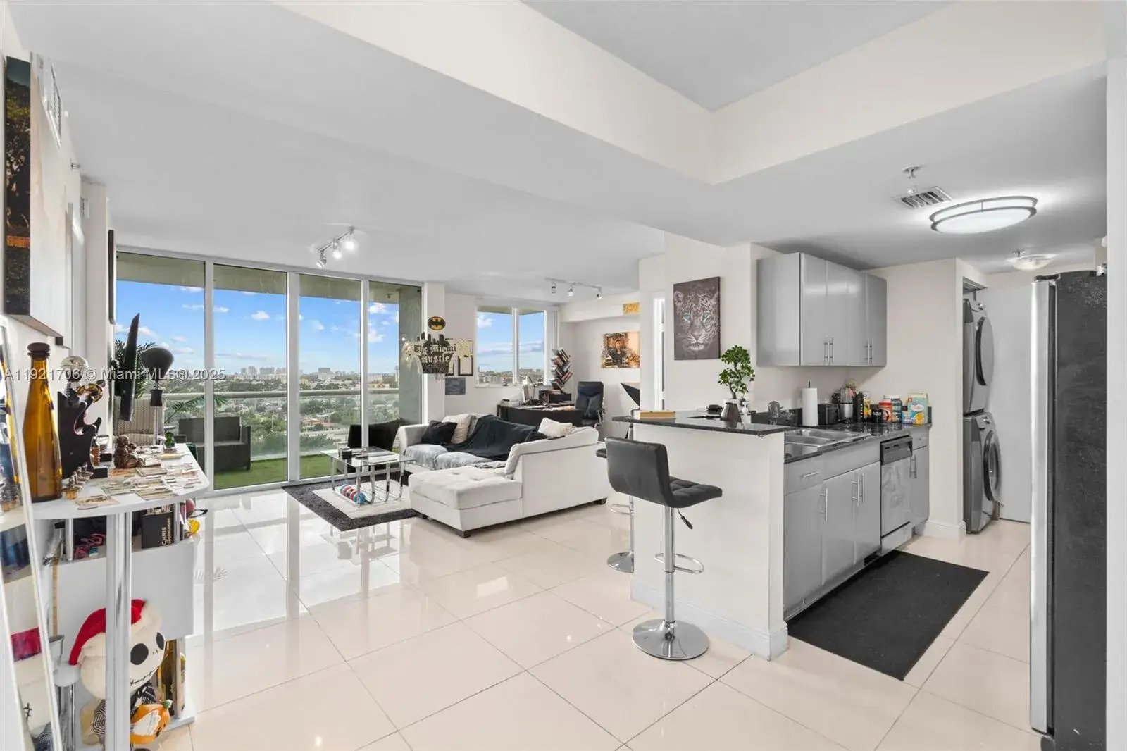 2 bedroom 2 bath Residential for sale at 1871 NW S River Dr # 1402, Miami FL 33125