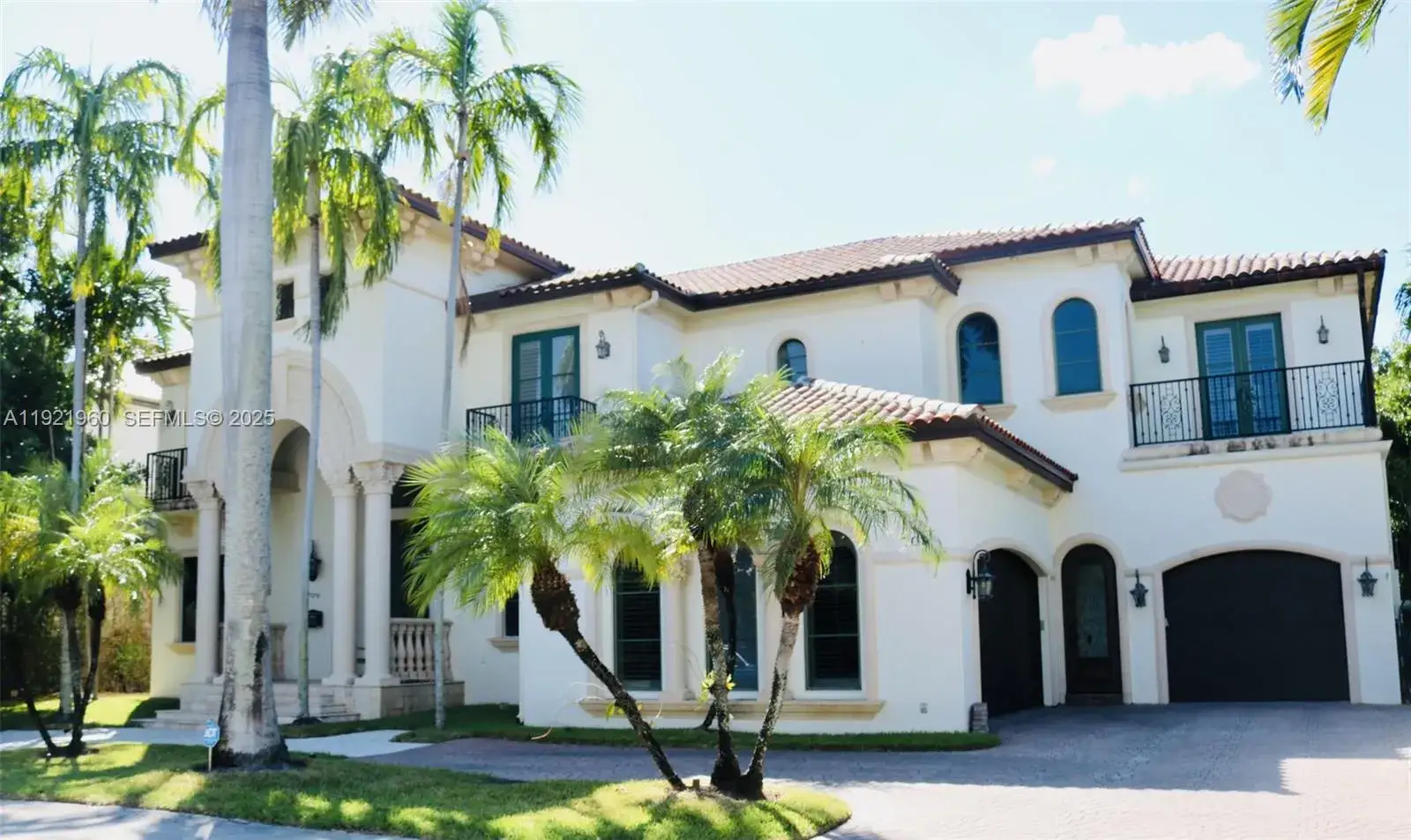 6 bedroom 7 bath Residential for sale at 709 Isle Of Palms Dr, Fort Lauderdale FL 33301