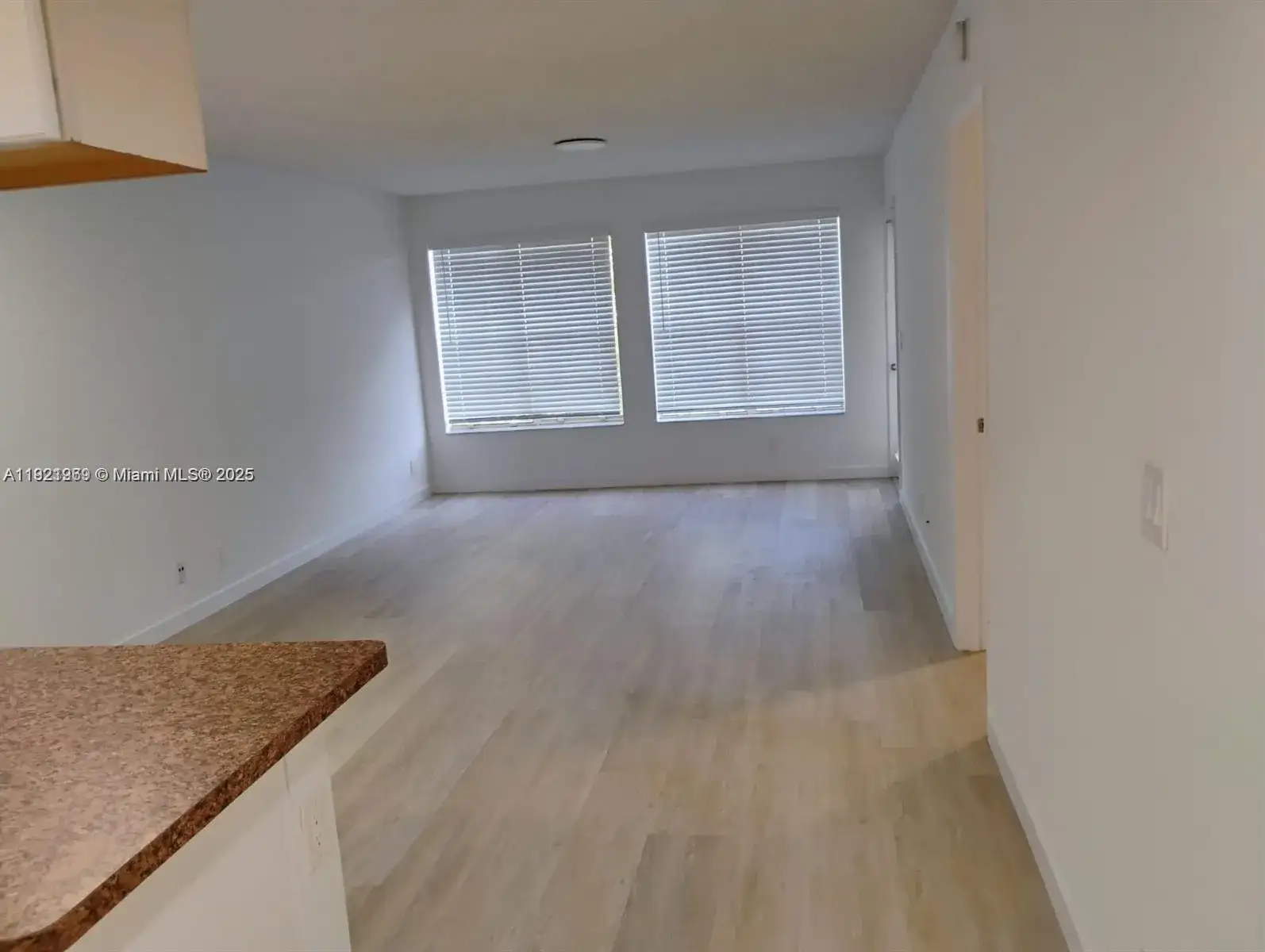 1 bedroom 1 bath Residential for sale at 6332 La Costa Dr # F, Boca Raton FL 33433