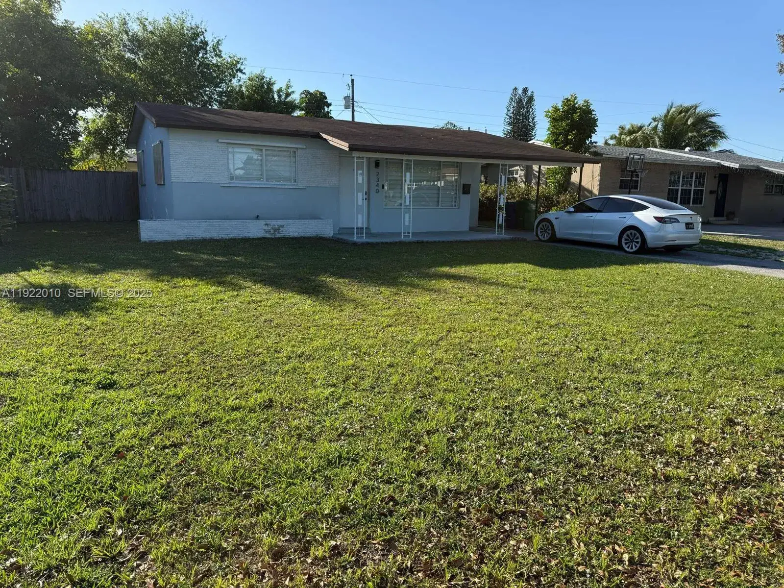 2 bedroom 1 bath Residential for sale at 2340 Jamaica Dr, Miramar FL 33023