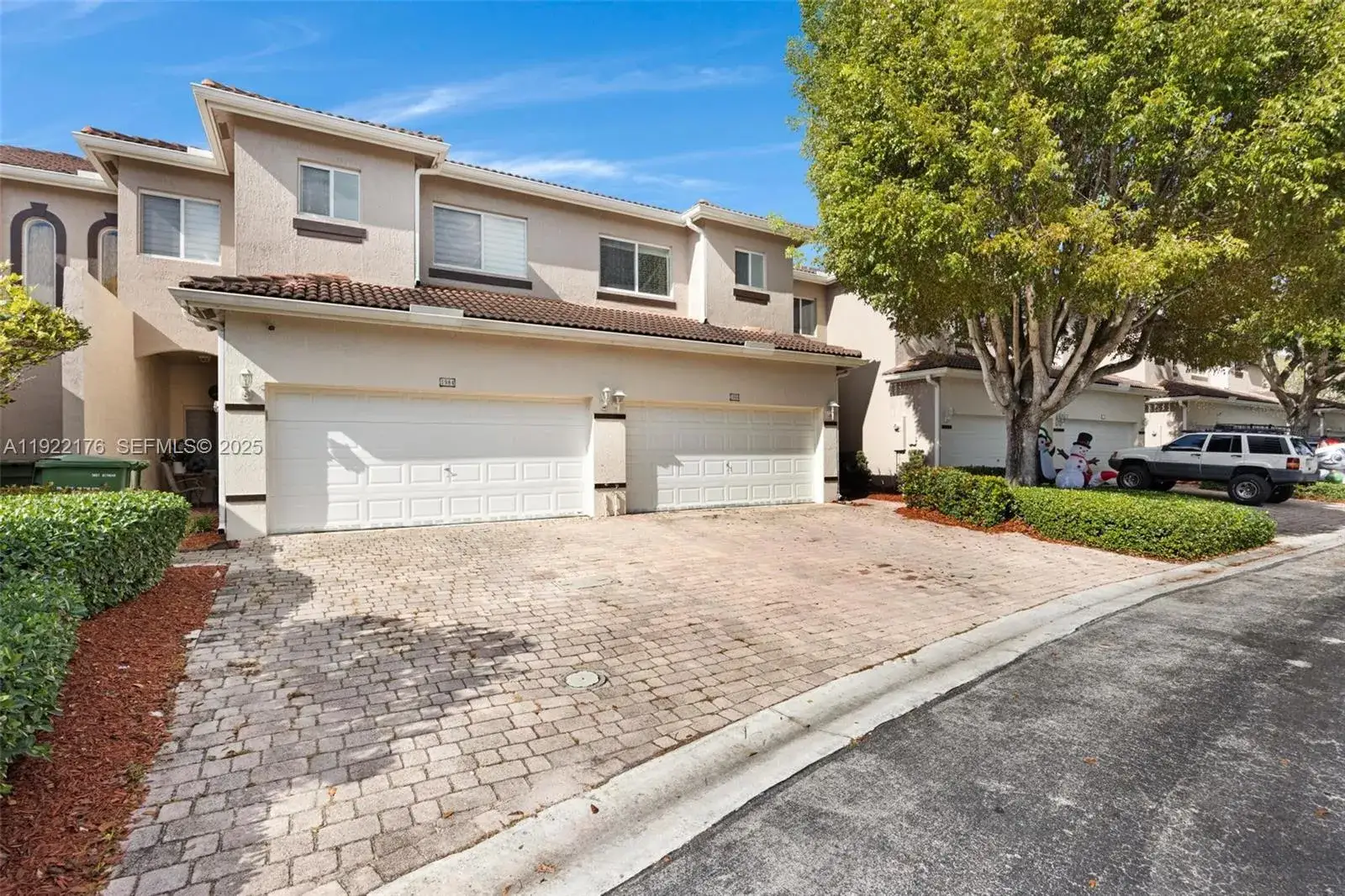 3 bedroom 2 bath Residential for sale at 1980 SE 23rd Ave, Homestead FL 33035