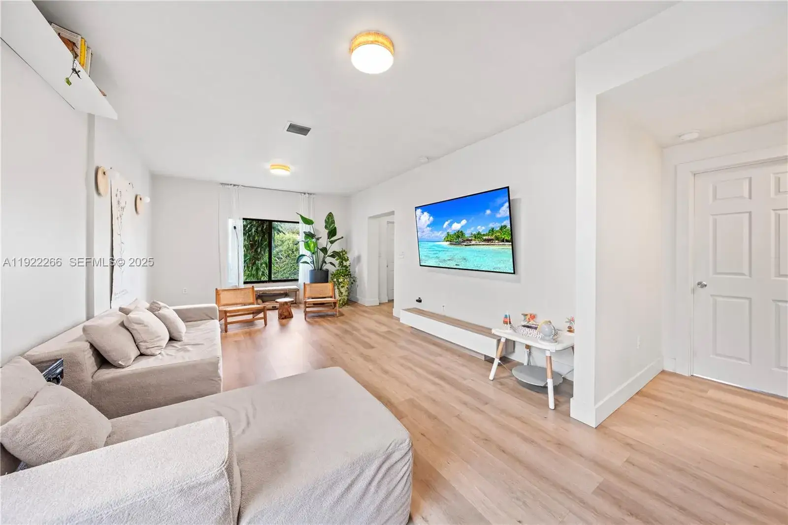 2 bedroom 1 bath Residential for sale at 1910 NW 47th St, Miami FL 33142