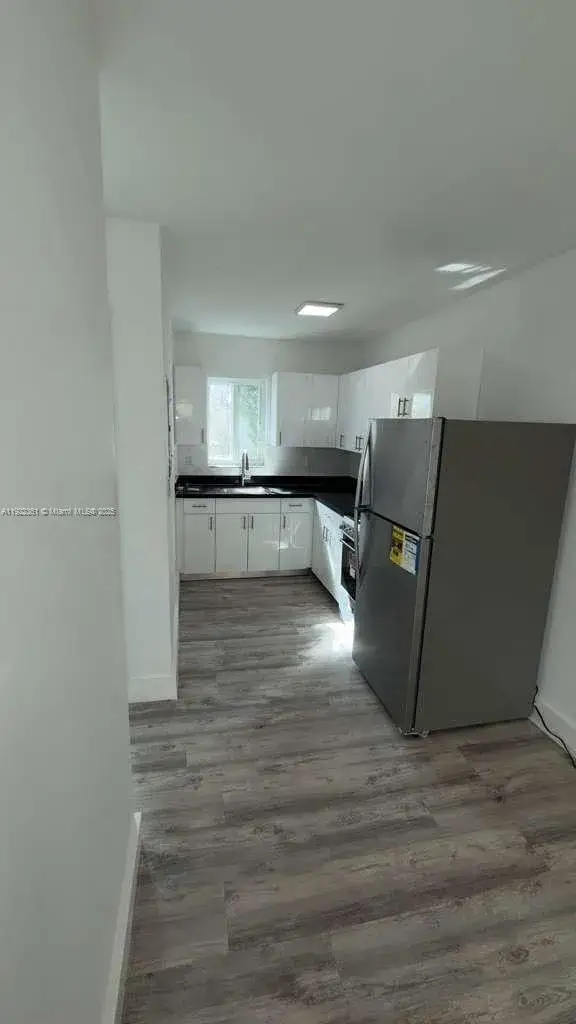 1 bath Residential Lease for rent at 935 Jefferson Ave # 11, Miami Beach FL 33139