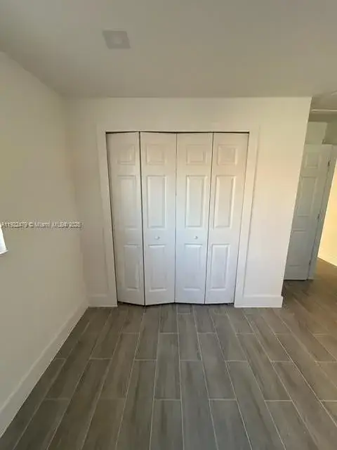 2 bedroom 1 bath Residential Lease for rent at 7152 SW 22nd St # 7152, Miami FL 33155