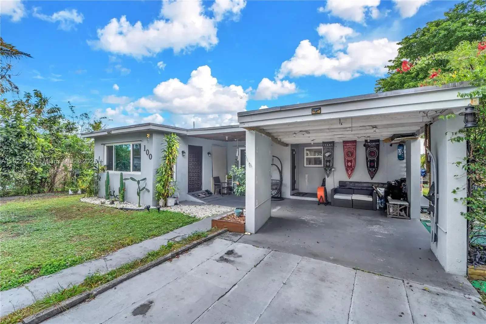 3 bedroom 2 bath Residential for sale at 100 NW 123rd St, North Miami FL 33168