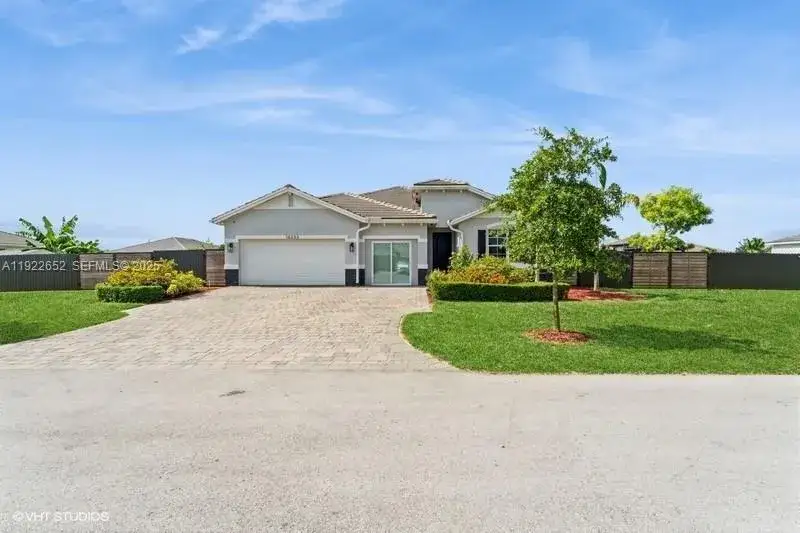 4 bedroom 3 bath Residential for sale at 16033 SW 277th St, Homestead FL 33031