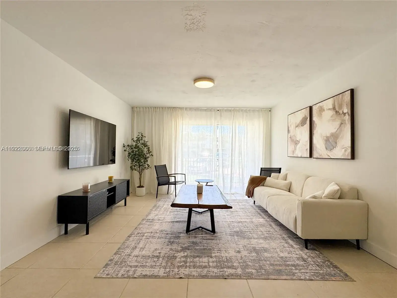 1 bedroom 1 bath Residential Lease for rent at 1631 NE 114th St # 106, Miami FL 33181