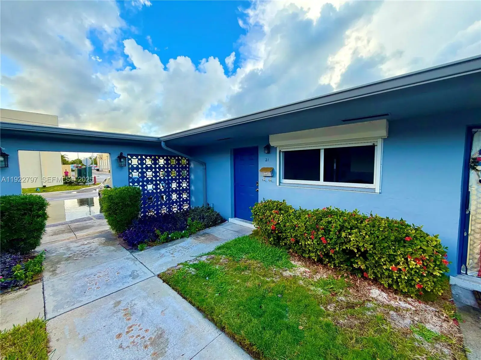 2 bedroom 1 bath Residential Lease for rent at 1821 N 17th Ct # a, Hollywood FL 33020