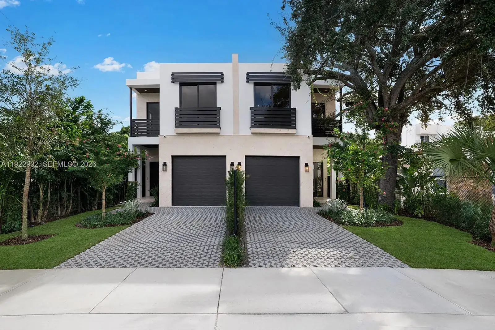 4 bedroom 4 bath Residential for sale at 2610 SW 17th St, Miami FL 33145