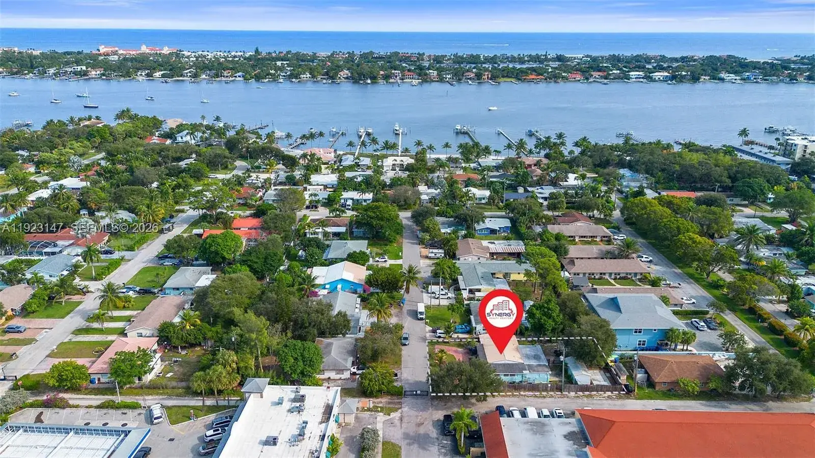 Residential Income for sale at 112 Milton St, Lantana FL 33462